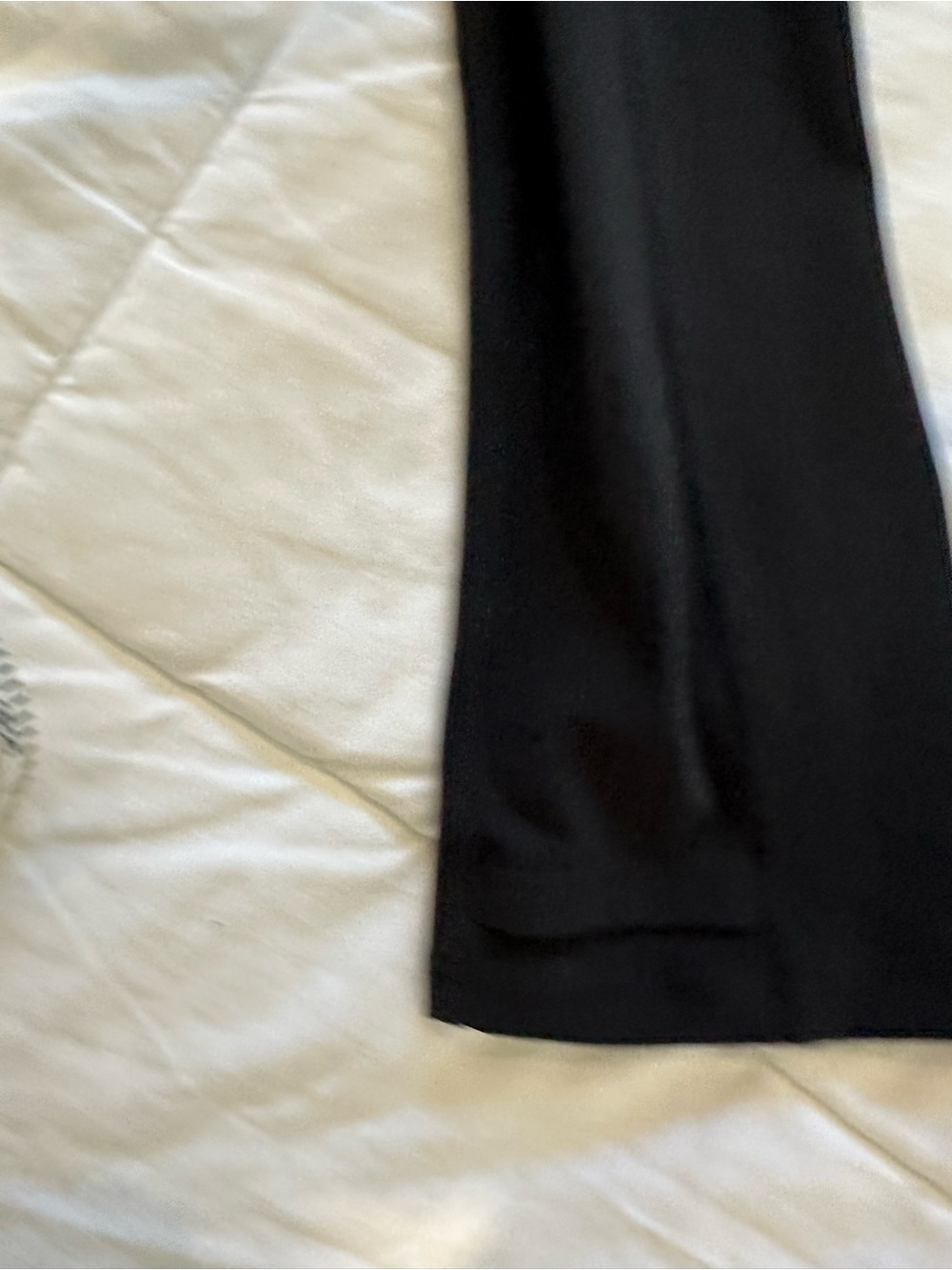 lululemon women’s Making Moves Pleated Back Crewneck Long Sleeve Top
Sz 6 Black - Picture 13 of 15